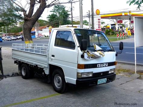 Isuzu Elf Philippines trucks for sale .